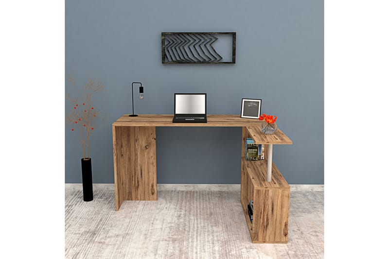 Skrivbord Kvarnbo 130 cm med Förvaring 2 Hyllor - Ljusbrun - Skrivbord - Datorbord