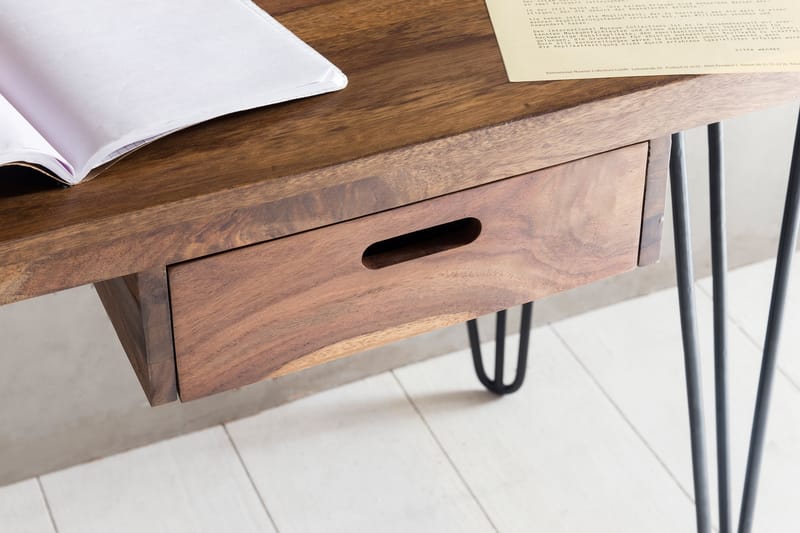 Skrivbord Lochside 130 cm med Förvaring Låda - Massivt Trä/Svart - Skrivbord - Datorbord