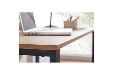 Skrivbord Wohnling Ek i trästil 120 cm Modern - Möbler - Bord & matgrupp - Kontorsbord - Skrivbord