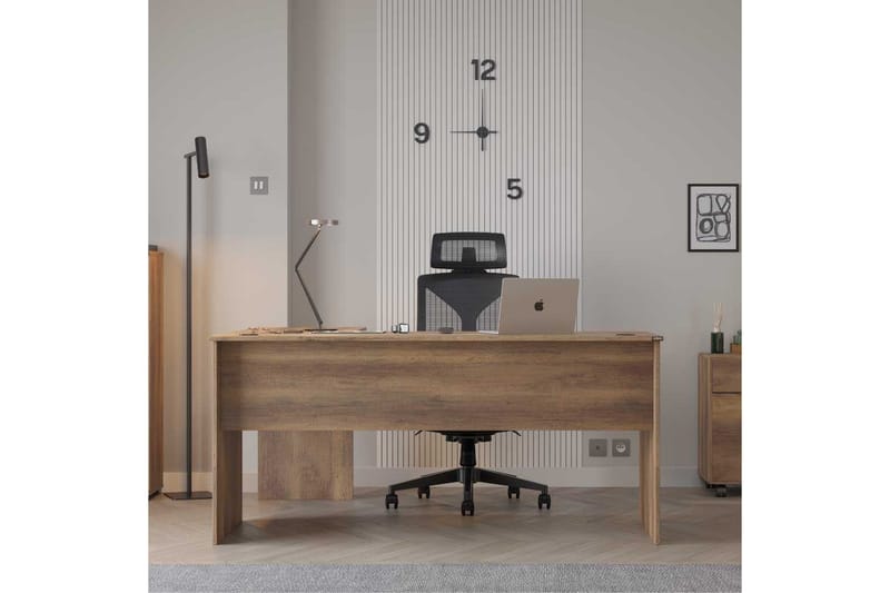 Soonam Skrivbord 160x144 cm - Mediumfärgat trä - Möbler - Bord & matgrupp - Kontorsbord - Skrivbord