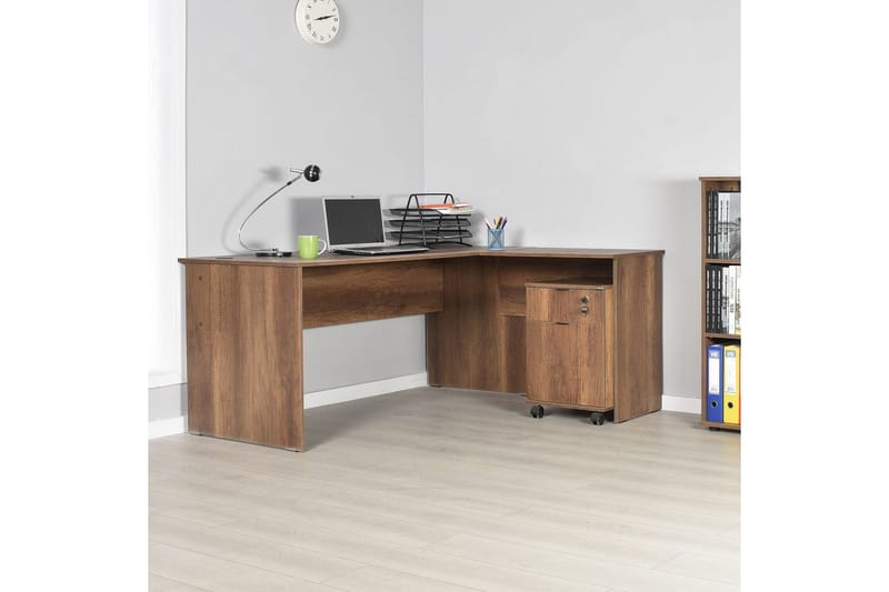 Soonam Skrivbord 160x144 cm - Mediumfärgat trä - Möbler - Bord & matgrupp - Kontorsbord - Skrivbord