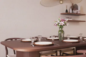 Kopparbo Matgrupp 200 cm med 6 Dastoori Matstol - 2220070-6,2223283-1 - Brun / Beige / Trä / Ribbad - Möbler - Bord & matgrupp - Matgrupp