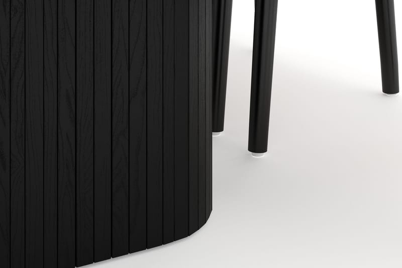 Kopparbo Matgrupp 240 cm med 8 Dastoori Matstol - 2220067-8,2229313-1 - Svart - Möbler - Bord & matgrupp - Matgrupp