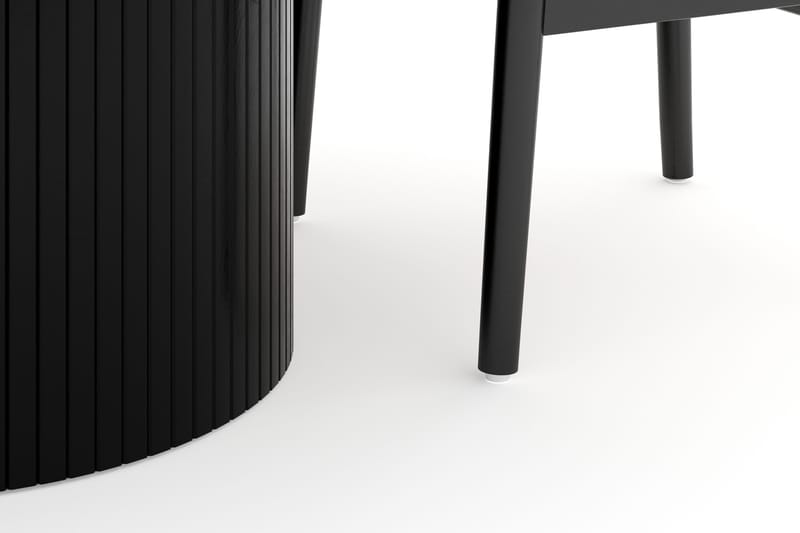 Kopparbo Matgrupp förlängningsbart 130-180 cm Rund med 4 Dastoori Matstol - 2220067-4,2229282-1 - Svart - Möbler - Bord & matgrupp - Matgrupp