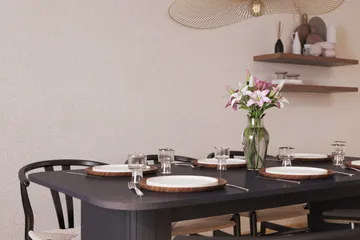 Kopparbo Matgrupp förlängningsbart 180-240 cm med 6 Dastoori Matstol - Svart - Möbler - Bord & matgrupp - Matgrupp