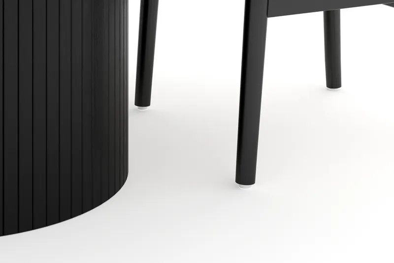 Kopparbo Matgrupp Rund 130 cm med 4 Dastoori Matstol - Svart - Möbler - Bord & matgrupp - Matgrupp