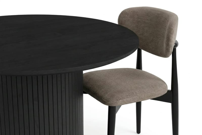 Kopparbo Matgrupp runt 110 cm Svart med 4 Molly Matstolar - Svart - Möbler - Bord & matgrupp - Matgrupp