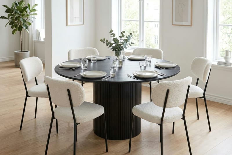 Kopparbo Matgrupp runt 130 cm Svart med 6 Gemmiano Matstolar - Svart - Möbler - Bord & matgrupp - Matgrupp