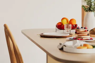 Kopparbo Matbord Ljust trä Rektangulärt 200 cm - Vitlaserat Ek - Möbler - Bord & matgrupp - Matbord & köksbord