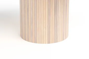 Kopparbo Runt Matbord 150 cm - Vitlaserad Ek / Trä / Ribbad - Möbler - Bord & matgrupp - Matbord & köksbord