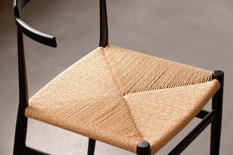 Kopparbo Runt Matbord i trä 130 cm - Svart / Ribbad - Möbler - Bord & matgrupp - Matbord & köksbord