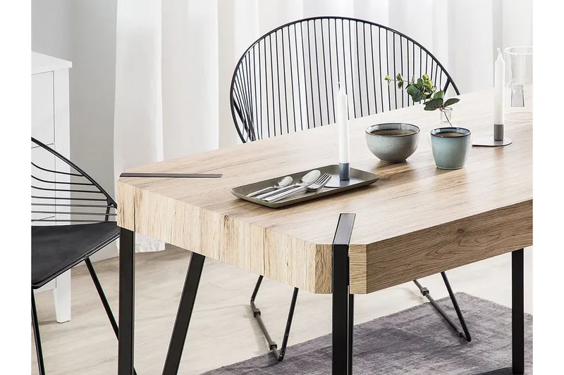 Mcgetrick Matbord 130x180 cm - Trä/Natur - Möbler - Bord & matgrupp - Matbord & köksbord