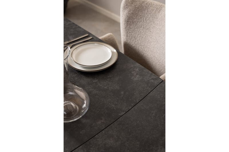 Renuka Matbord 240x97 cm - Svart - Möbler - Bord & matgrupp - Matbord & köksbord