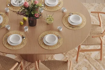 Kopparbo Runt Matbord 130 cm Förlängningsbart med illäggsskiva - Vitlaserat Ek / Ljusbeige - Möbler - Bord & matgrupp - Matbord & köksbord