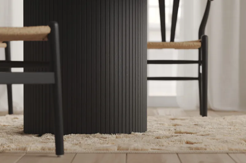 Kopparbo Runt Matbord 130 cm Förlängningsbar med illäggsskiva - Svart Trä / Ribbad - Möbler - Bord & matgrupp - Matbord & köksbord