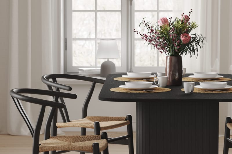 Kopparbo Matbord 180-240 cm Förlängningsbart - Svart trä - Möbler - Bord & matgrupp - Matbord & köksbord
