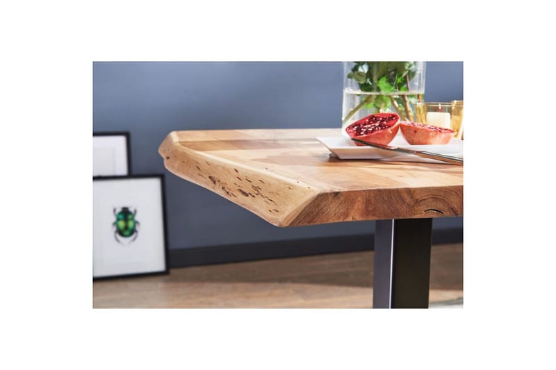 Matbord Wohnling Träkant Solid Trä med Massiva Metallben Industriell - Möbler - Bord & matgrupp - Matbord & köksbord