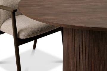 Matgrupp Bark Kopparbo Runt Matbord 120 cm Mörkbrunt med 4 Reciclar Matstolar Valnöt|Greige - Möbler - Bord & matgrupp - Matgrupp