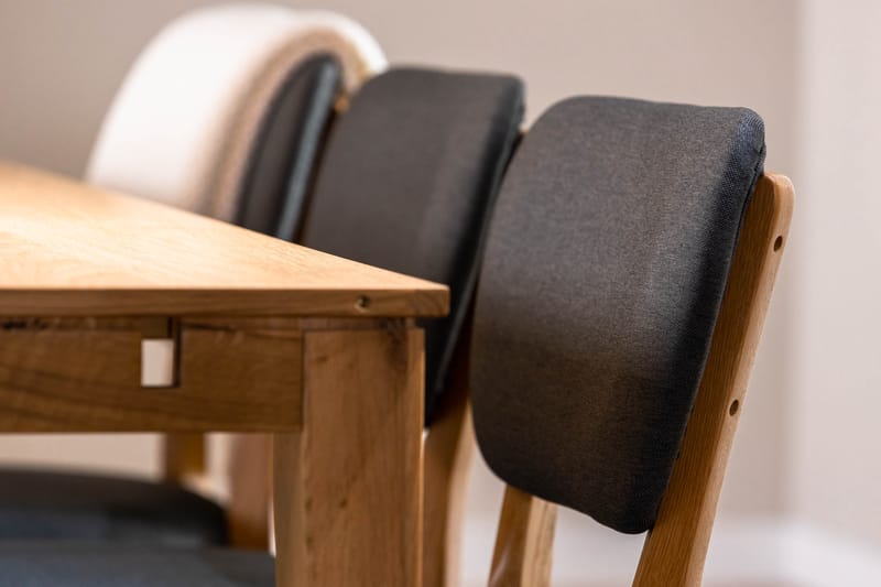 Matgrupp Barke Förlängningsbar 180 cm inkl 6 Stolar - Massiv Ek/Brun - Matgrupp