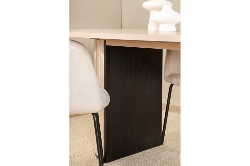 Biana Matgrupp 200 cm Oval inkl 4 Berita Sammetsstolar - Beige/Svart - Möbler - Bord & matgrupp - Matgrupp