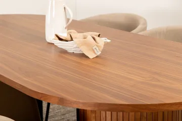 Biana Matgrupp 200 cm Oval inkl 4 Berita Stolar - Valnöt/Beige/Svart - Möbler - Bord & matgrupp - Matgrupp