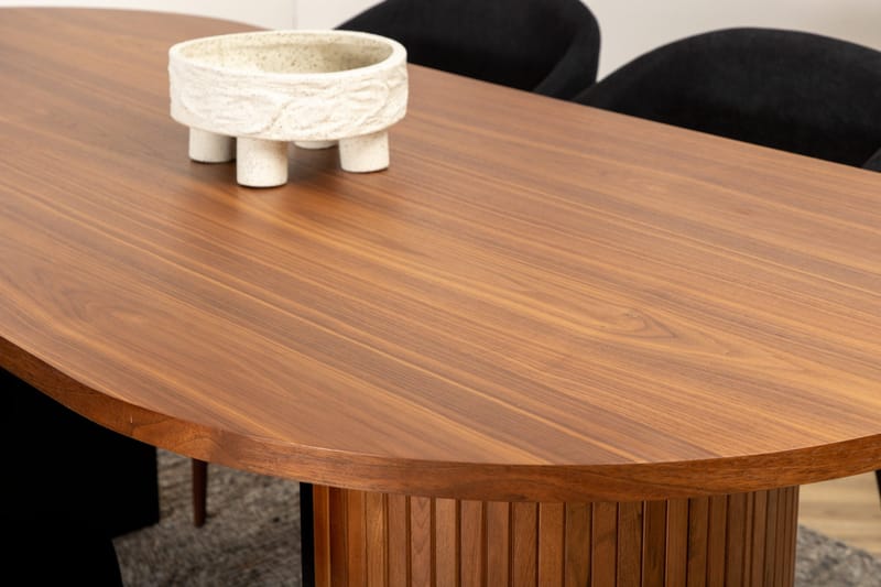 Biana Matgrupp 200 cm Oval inkl 4 Kullersbro Stolar - Valnötsbrun/Svart/Brun - Möbler - Bord & matgrupp - Matgrupp