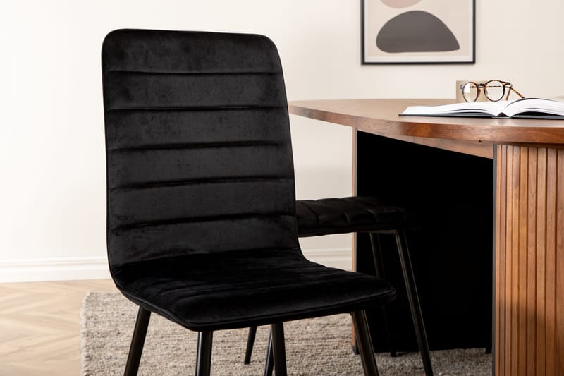 Biana Matgrupp 200 cm Oval inkl 4 Robin Sammetsstolar - Valnötsbrun/Svart - Möbler - Bord & matgrupp - Matgrupp