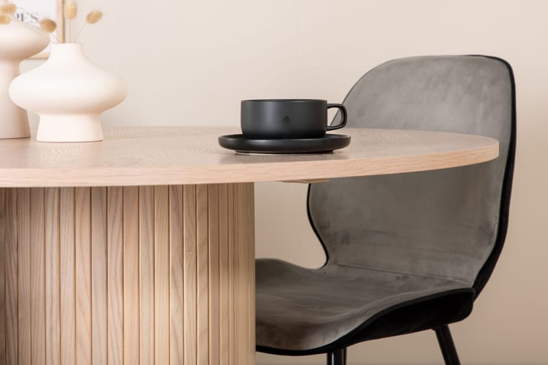 Bianca runt matbord med 4st Emma matstol - Möbler - Bord & matgrupp - Matgrupp