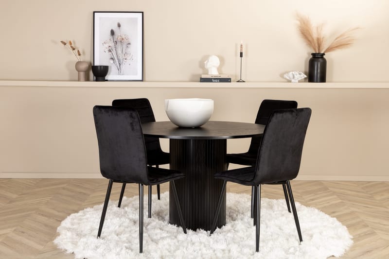 Bianca runt matbord med 4st Windu Lyx matstol