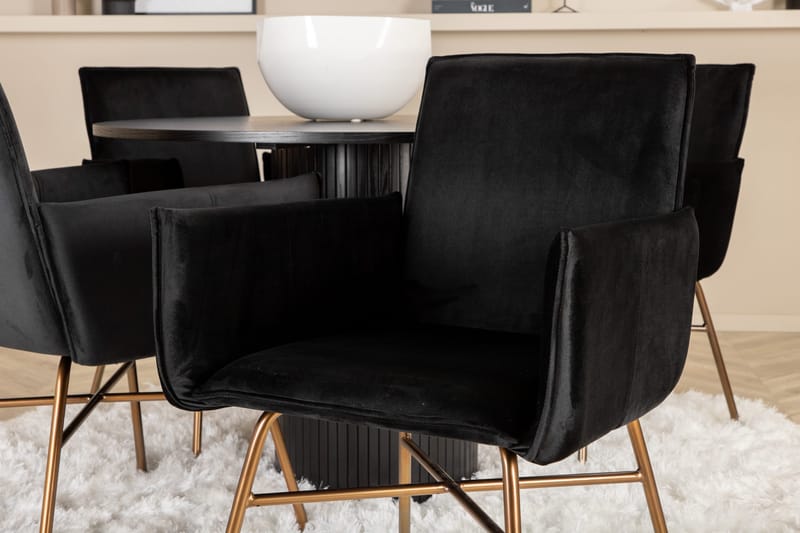 Bianca runt matbord med 4st Pippi matstol - Möbler - Bord & matgrupp - Matgrupp