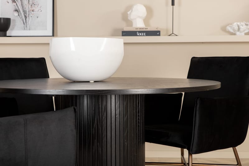 Bianca runt matbord med 4st Pippi matstol - Möbler - Bord & matgrupp - Matgrupp