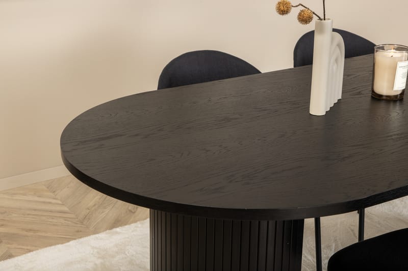 Matgrupp Cinaba 200 cm Oval inkl 4 Capmany Stolar - Svart - Matgrupp