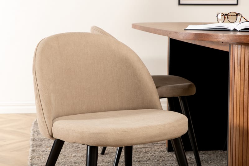 Matgrupp Cinaba 200 cm Oval inkl 4 Vomeli Stolar - Valnötsbrun/Beige/Svart - Matgrupp