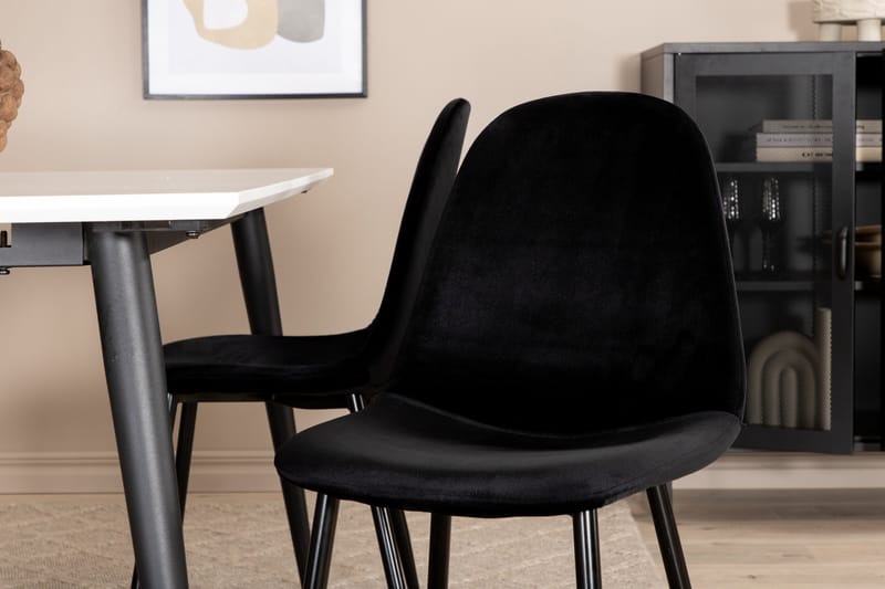 Jimms Förlängningsbar Matgrupp 150 cm inkl 4 Pontus Stolar - Vit/Svart - Möbler - Bord & matgrupp - Matgrupp