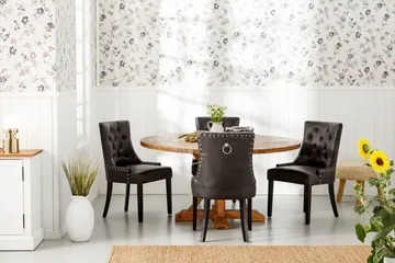 Lyon Matgrupp 150 cm Rund med 4 Tuva Fåtölj - Vintage Alm/Svart PU - Möbler - Bord & matgrupp - Matgrupp