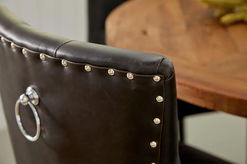 Lyon Matgrupp Rund med 4 st Tuva Fåtölj Konstläder - Trä/Svart PU - Möbler - Bord & matgrupp - Matgrupp