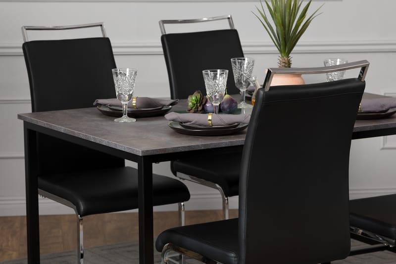 Matgrupp Evo 138 cm med 4 Robledo Stol - Betong|Svart|PU|Krom - Möbler - Bord & matgrupp - Matgrupp