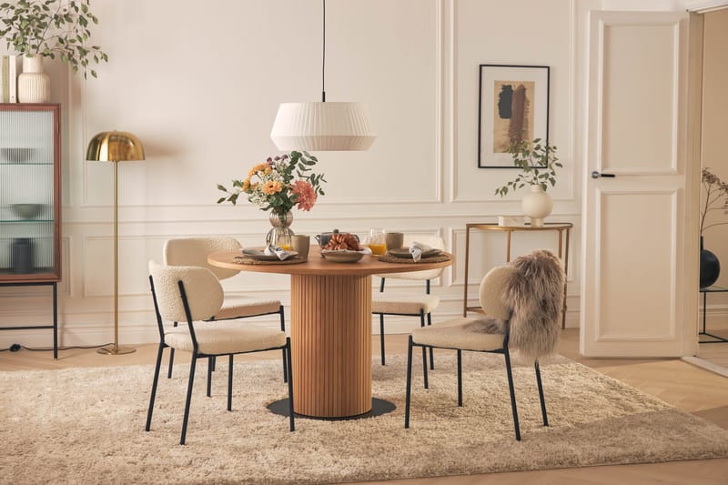 Noira Matbord 120 cm Massiv Valnöt Runt med 4st Gemmiano Mat - Brun - Möbler - Bord & matgrupp - Matgrupp