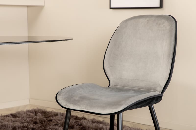 Matgrupp Pilis 180 cm Oval inkl 4 Emmen Stolar - Svart/Ljusgrå - Matgrupp