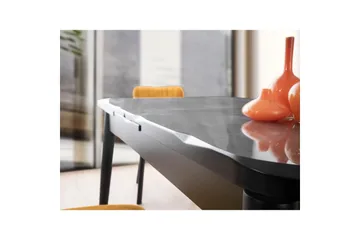 Morin Matbord 130 cm Rektangulär - Svart - Möbler - Bord & matgrupp - Matbord & köksbord