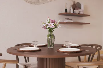 Noira Matgrupp 120 cm Massiv Valnöt Rund med 4 Dastoori Matstol - 2220070-4,2098428-1 - Brun / Beige / Valnöt - Möbler - Bord & matgrupp - Matgrupp