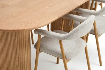Noira Matgrupp 160-220 cm förlängningsbart i Ek med 6 Ronja Matstolar - Sand/Ek - Möbler - Bord & matgrupp - Matgrupp