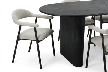 Noira Matgrupp 160-220 cm förlängningsbart i Svart med 6 Ronja Matstolar - Beige/Svart - Möbler - Bord & matgrupp - Matgrupp