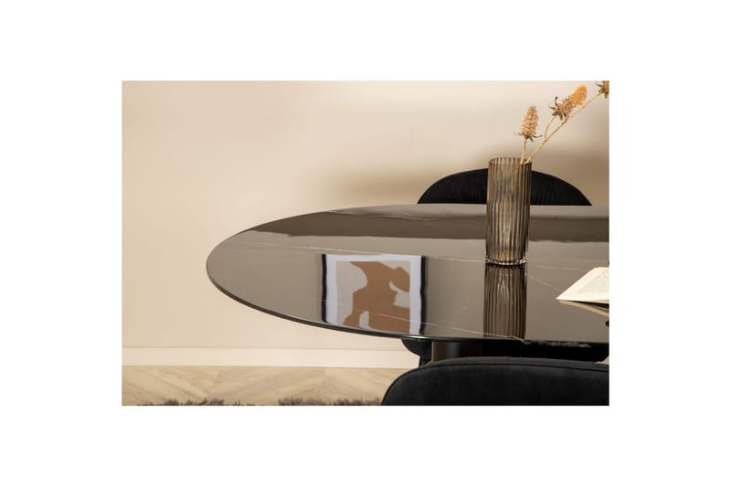 Oval Dining Set Pillan, Wrinkles - Möbler - Bord & matgrupp - Matgrupp