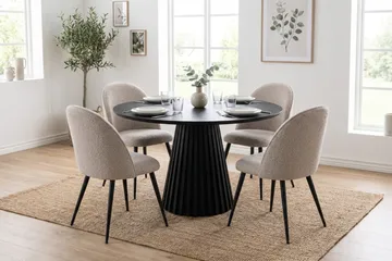 Peyra Matgrupp 110 cm runt med 4 Nibe Plus Mastolar - Svartlaserad ek - Möbler - Bord & matgrupp - Matgrupp