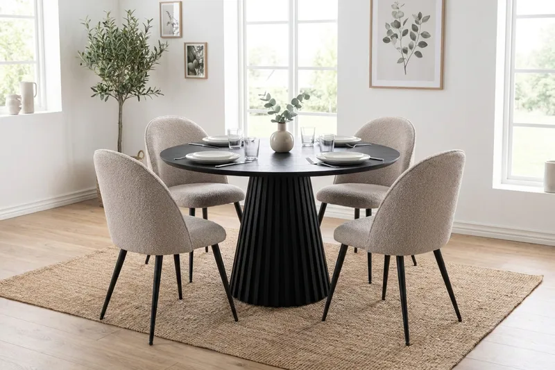 Peyra Matgrupp 110 cm runt med 4 Nibe Plus Mastolar - Svartlaserad ek - Möbler - Bord & matgrupp - Matgrupp