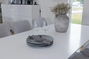 Polar Matgrupp 180 cm Rektangulär med 6 Plaza stolar - Grå - Möbler - Bord & matgrupp - Matgrupp