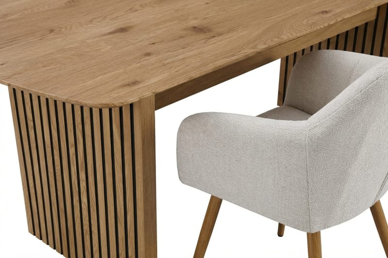 Richeto Matgrupp Ek 240 cm med 6 Filippa Matstolar - Ek/Vit - Möbler - Bord & matgrupp - Matgrupp