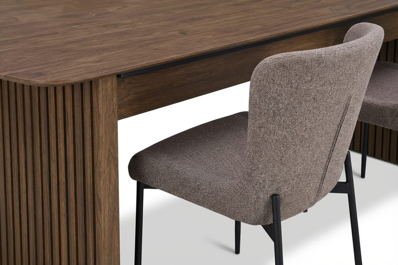 Richeto Matgrupp Rökt Ek 240 cm med 6 Elsie Matstolar - Rökt ek/Grå - Möbler - Bord & matgrupp - Matgrupp