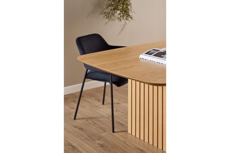 Saku Stort Rektangulärt Matbord 220 cm med Trä- och Ekutseende - Beige - Möbler - Bord & matgrupp - Matbord & köksbord